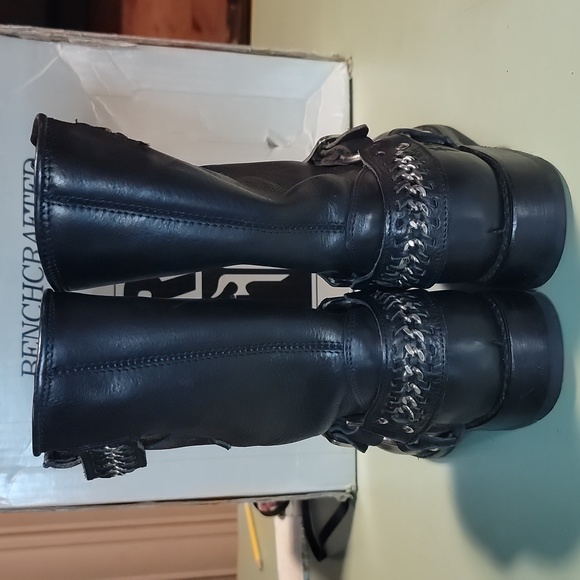 Frye Jenna Chain Moto Boot - Picture 11 of 16